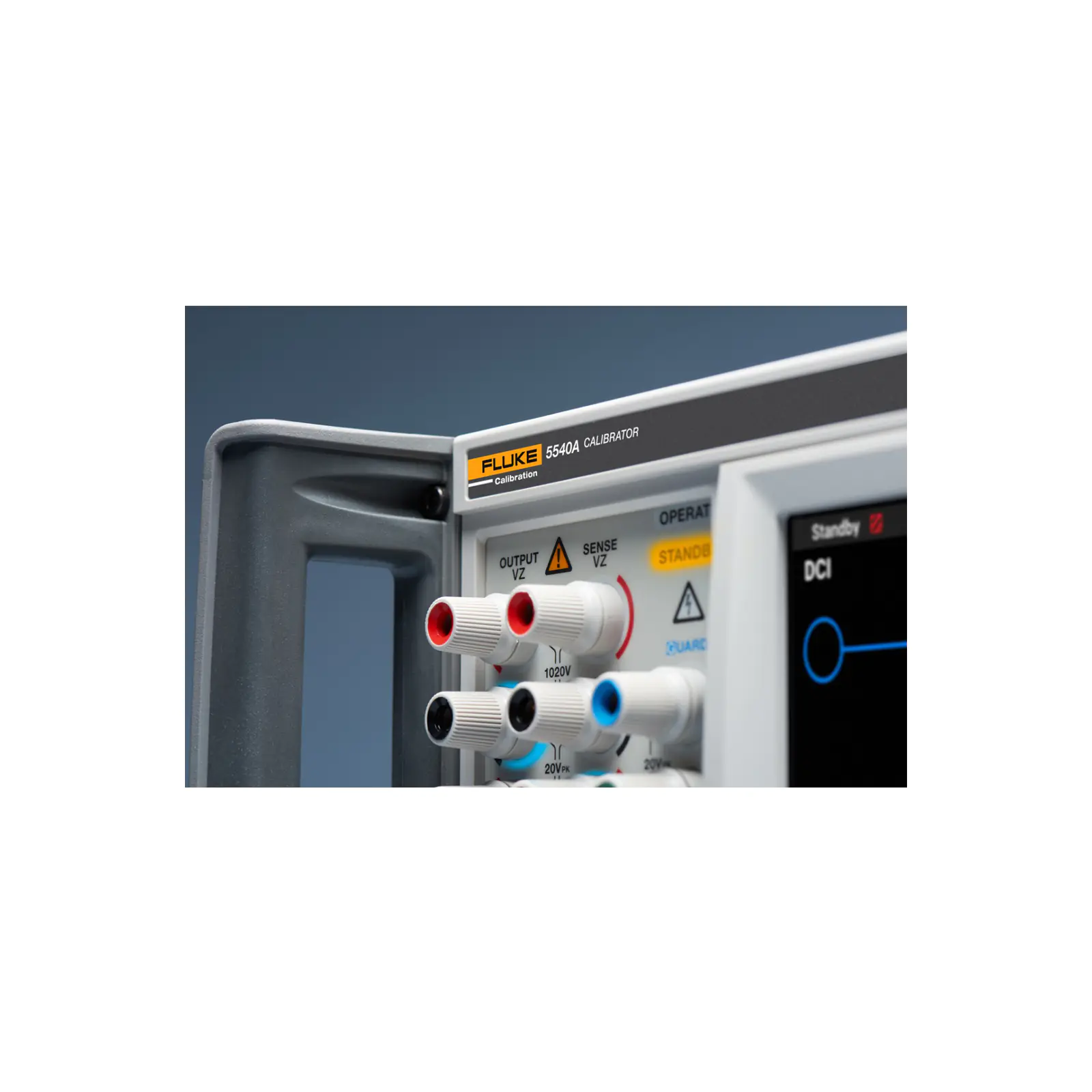 Многофункциональный калибратор Fluke 5540A